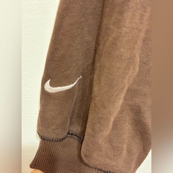 Vintage Nike The Athletic Department Embroidered Nike Spellout Brown Hoodie - Picture 4 of 7